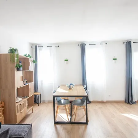Magnifique Appartement, Διαμέρισμα Λα Σιοτά