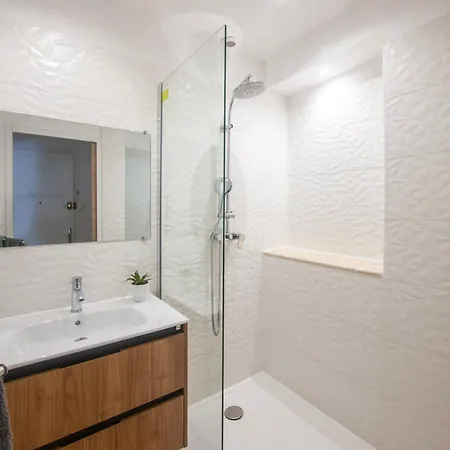 Magnifique Appartement, Διαμέρισμα *